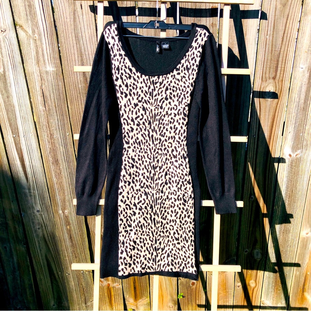 🛍️ Leopard print Black Tan Sweater Dress L
